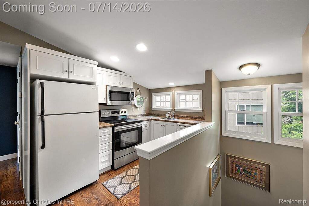 4 Bedroom Single Family Home/House's Image 64