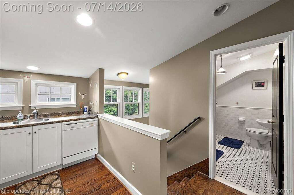 4 Bedroom Single Family Home/House's Image 68