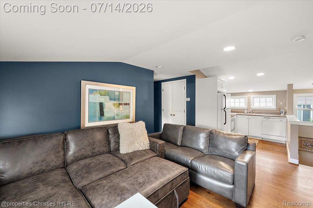 4 Bedroom Single Family Home/House's Image 72