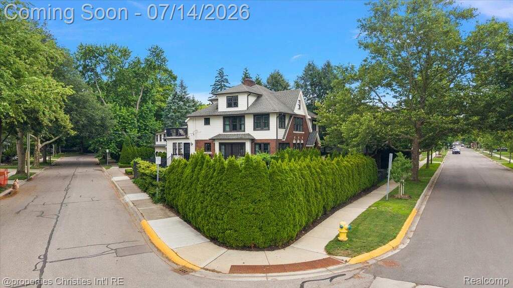 4 Bedroom Single Family Home/House's Image 80