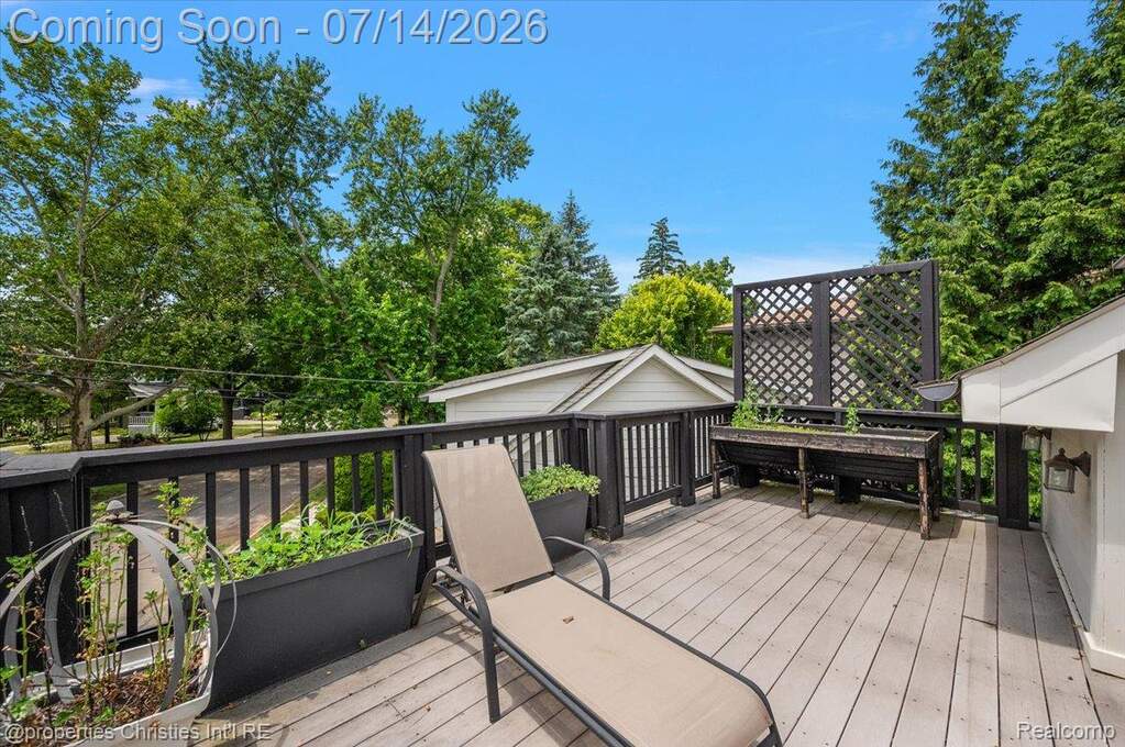 4 Bedroom Single Family Home/House's Image 90