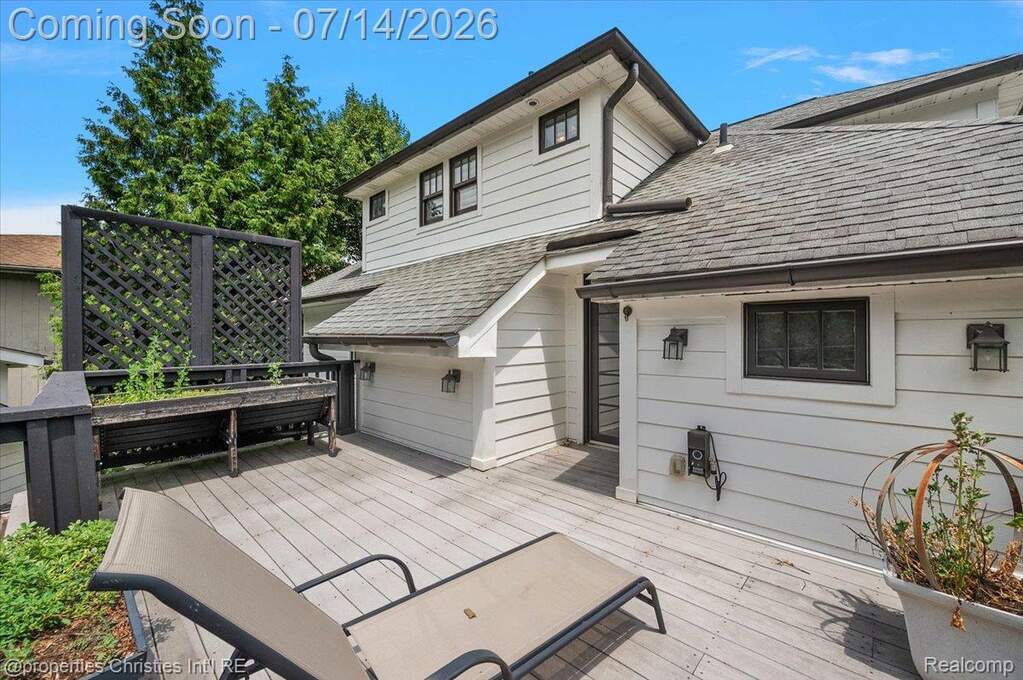4 Bedroom Single Family Home/House's Image 91