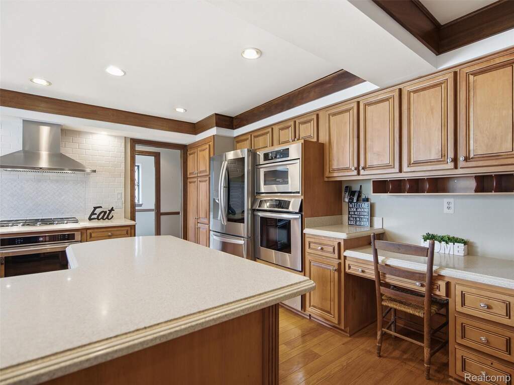 4 Bedroom Single Family Home/House's Image 18