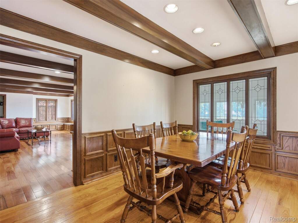 4 Bedroom Single Family Home/House's Image 22