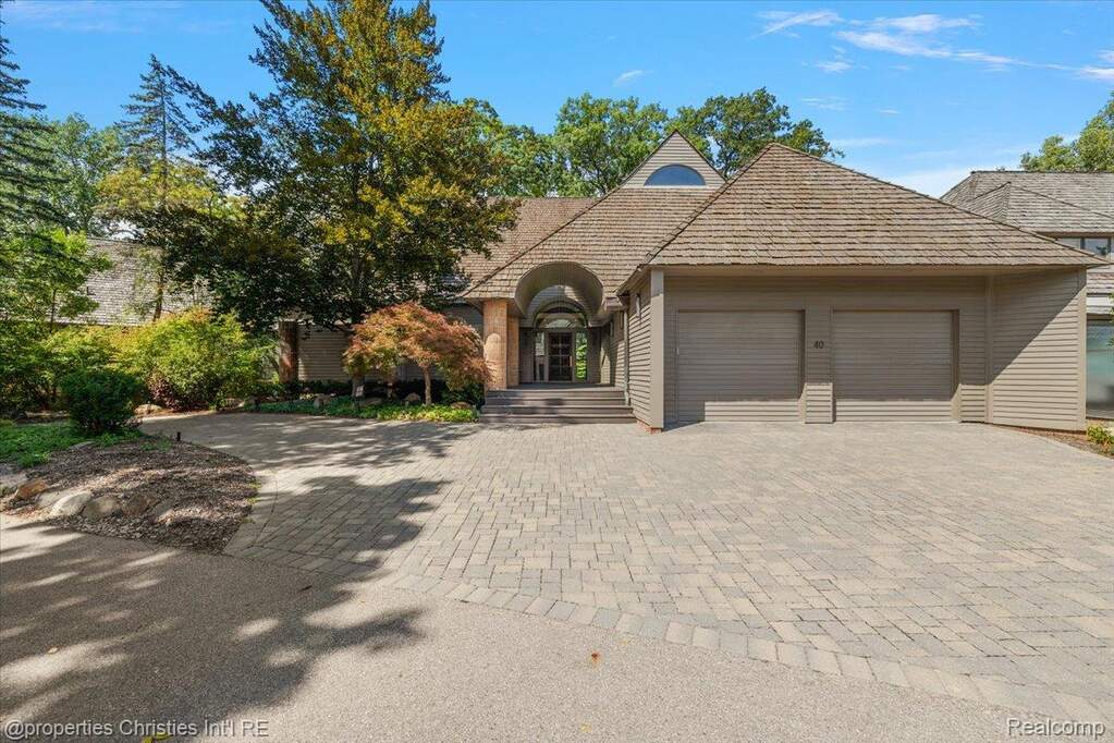 Bloomfield Hills