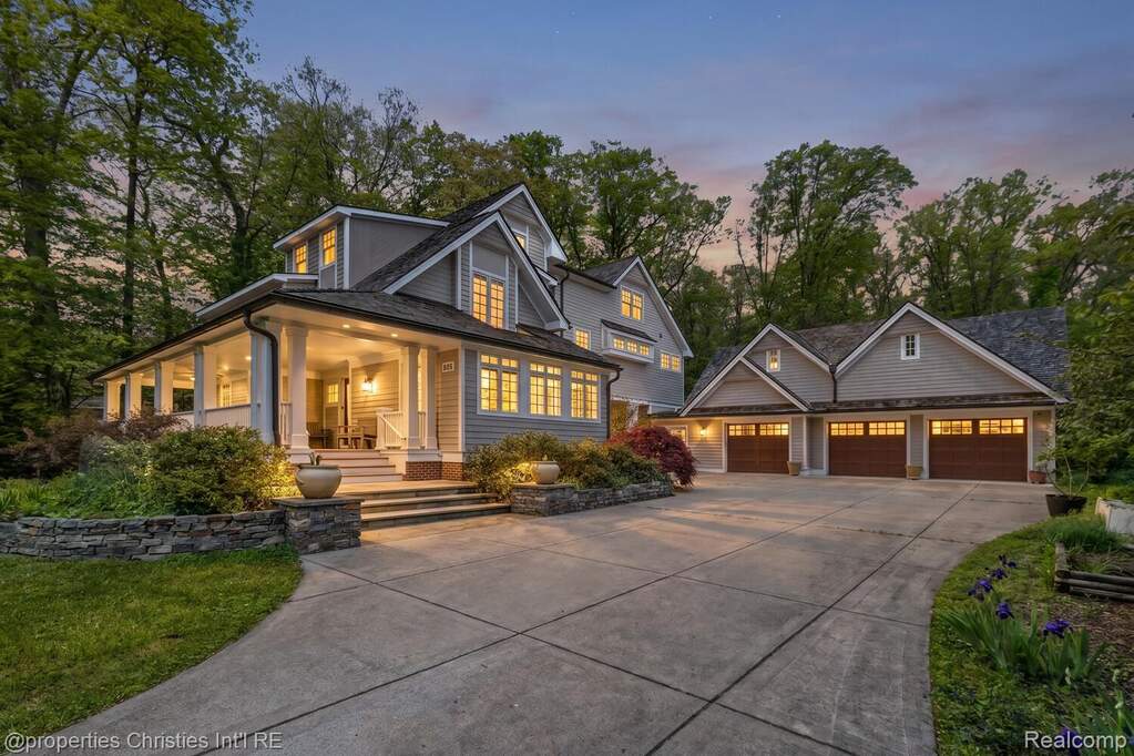Bloomfield Hills