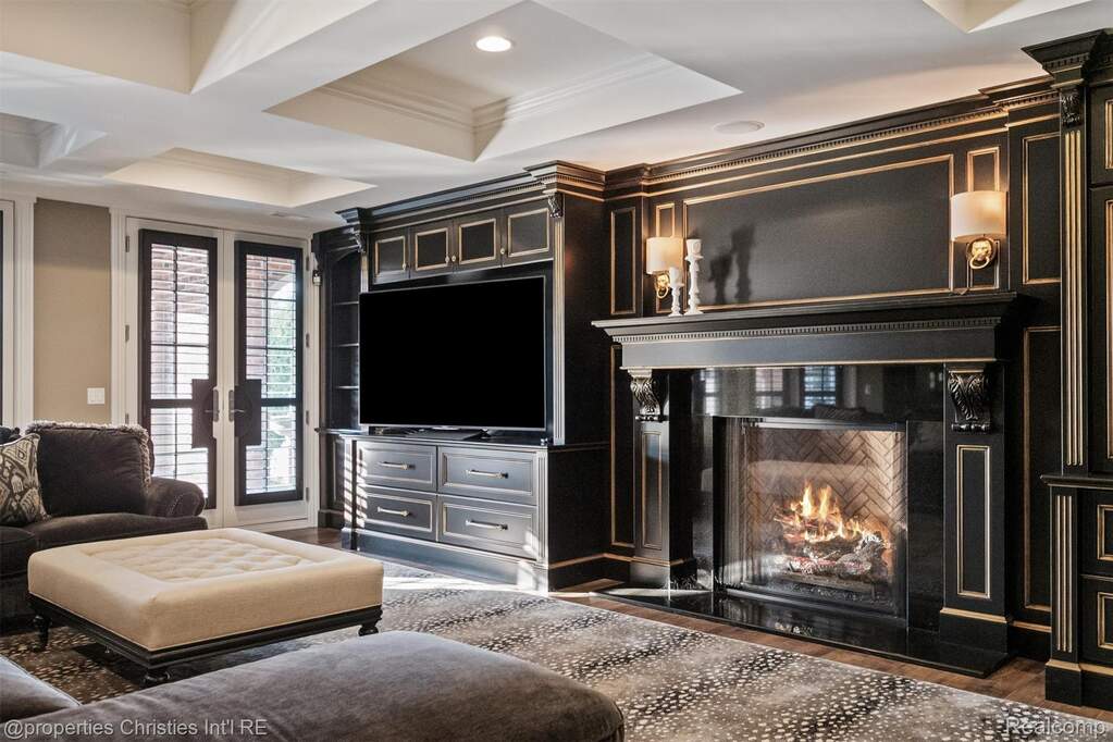 4 Bedroom Single Family Home/House's Image 41