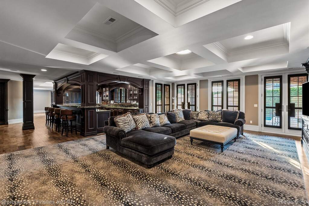 4 Bedroom Single Family Home/House's Image 48