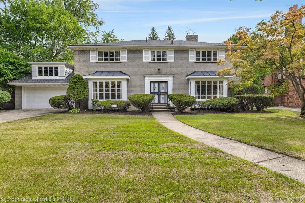 Single family home