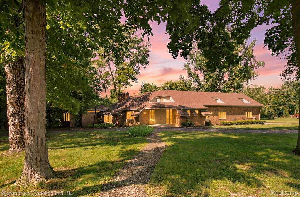 Single family home