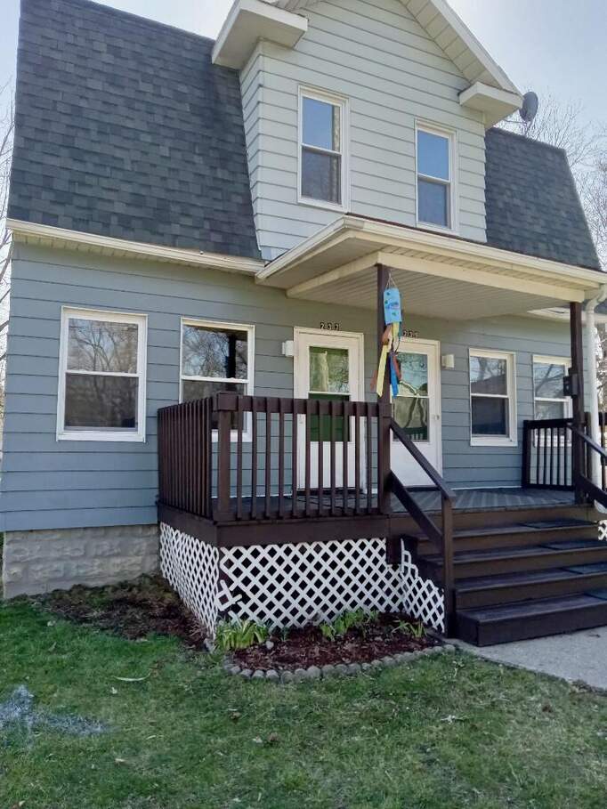 237-239 W High Street photo