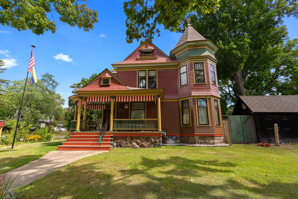 1401 Greenwood Avenue photo