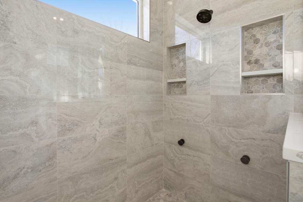 4 Bedroom Single Family Home/House's Image 35