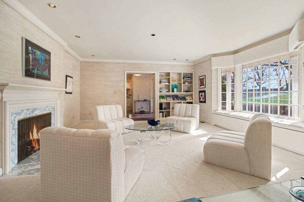 4 Bedroom Single Family Home/House's Image 8
