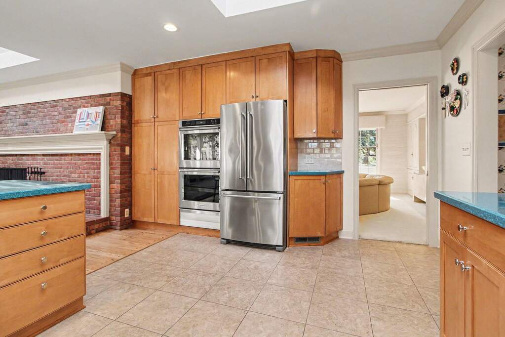 4 Bedroom Single Family Home/House's Image 16