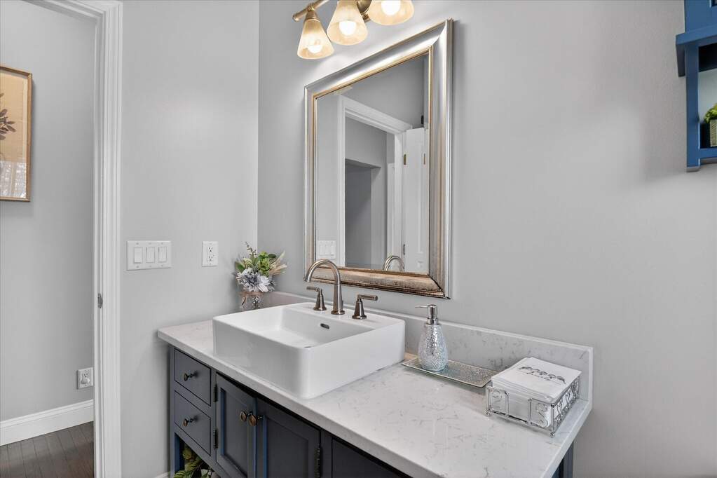 4 Bedroom Single Family Home/House's Image 35