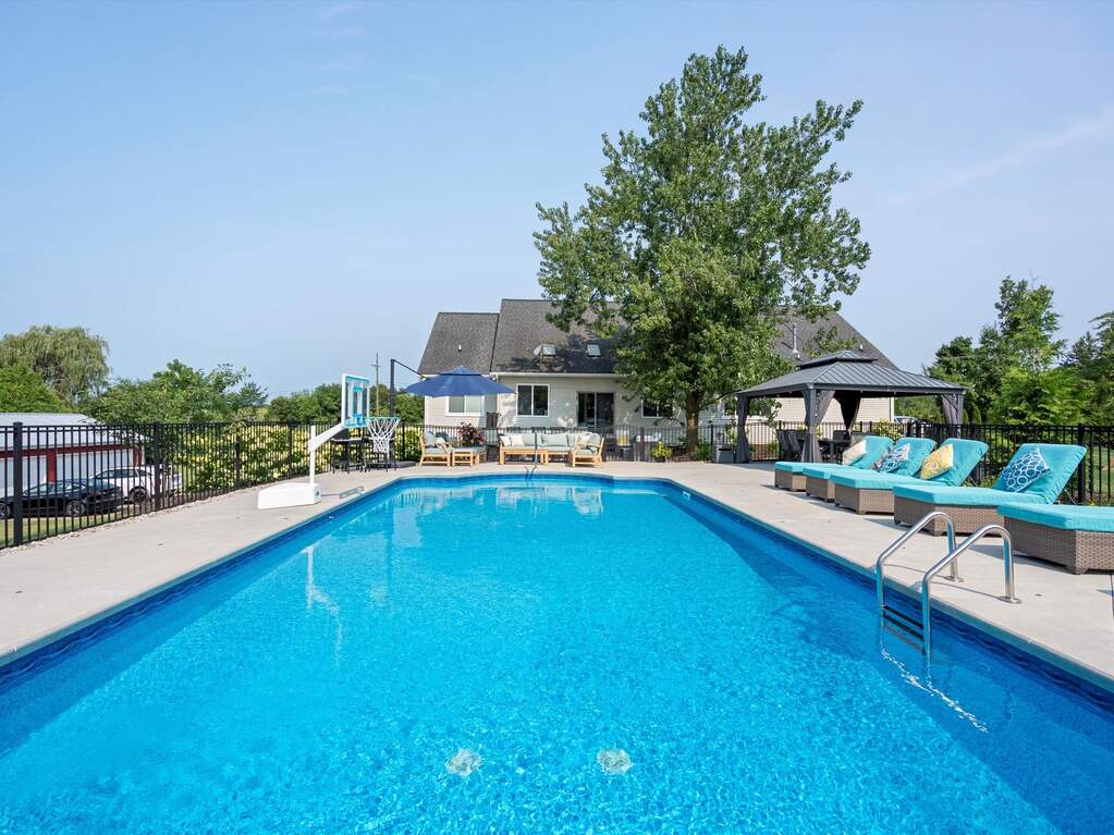 4 Bedroom Single Family Home/House's Image 56