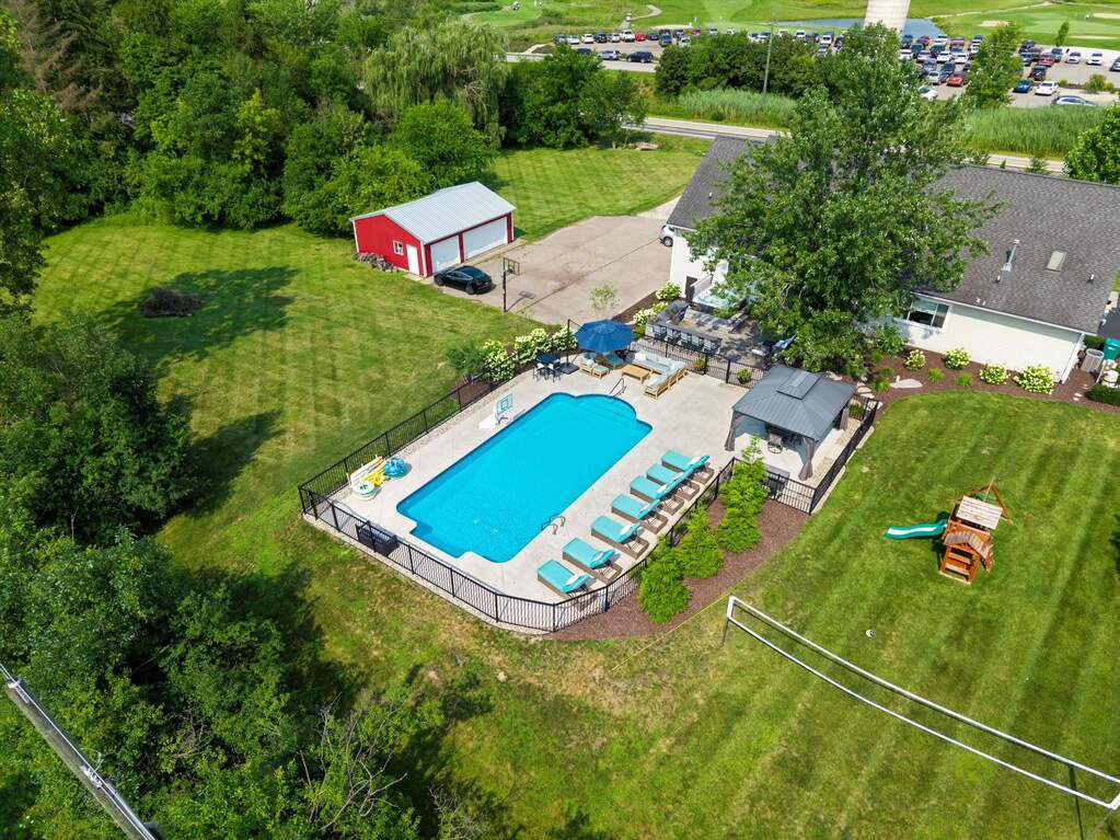 4 Bedroom Single Family Home/House's Image 68