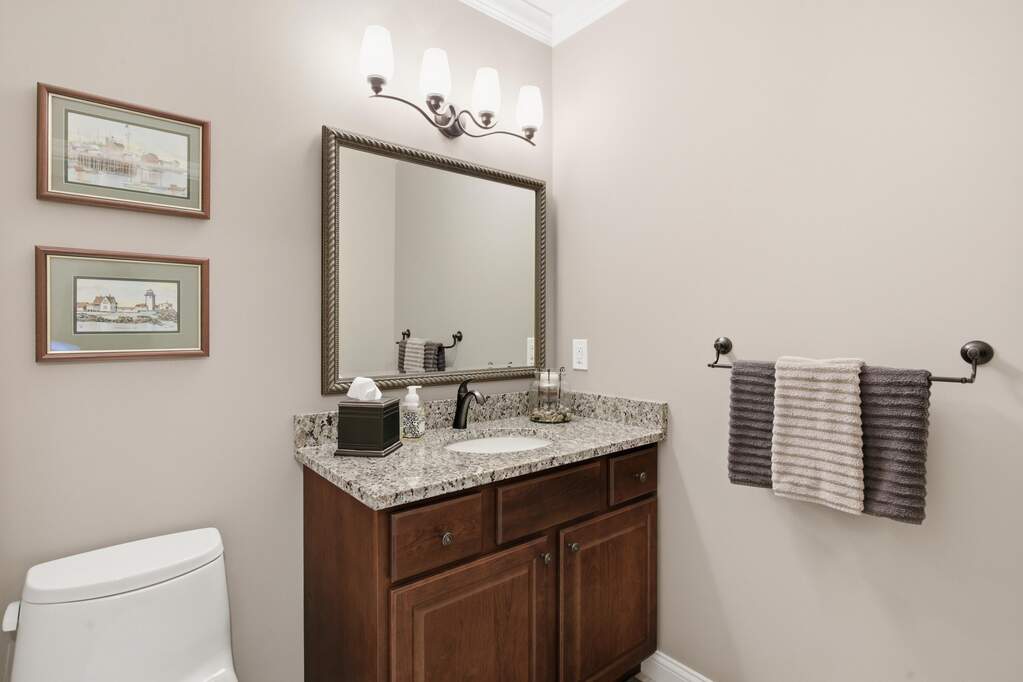 3 Bedroom Single Family Home/House's Image 43