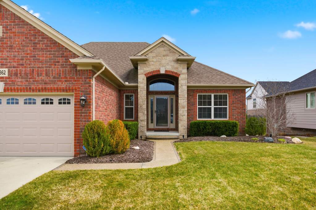 3 Bedroom Single Family Home/House's Image 47