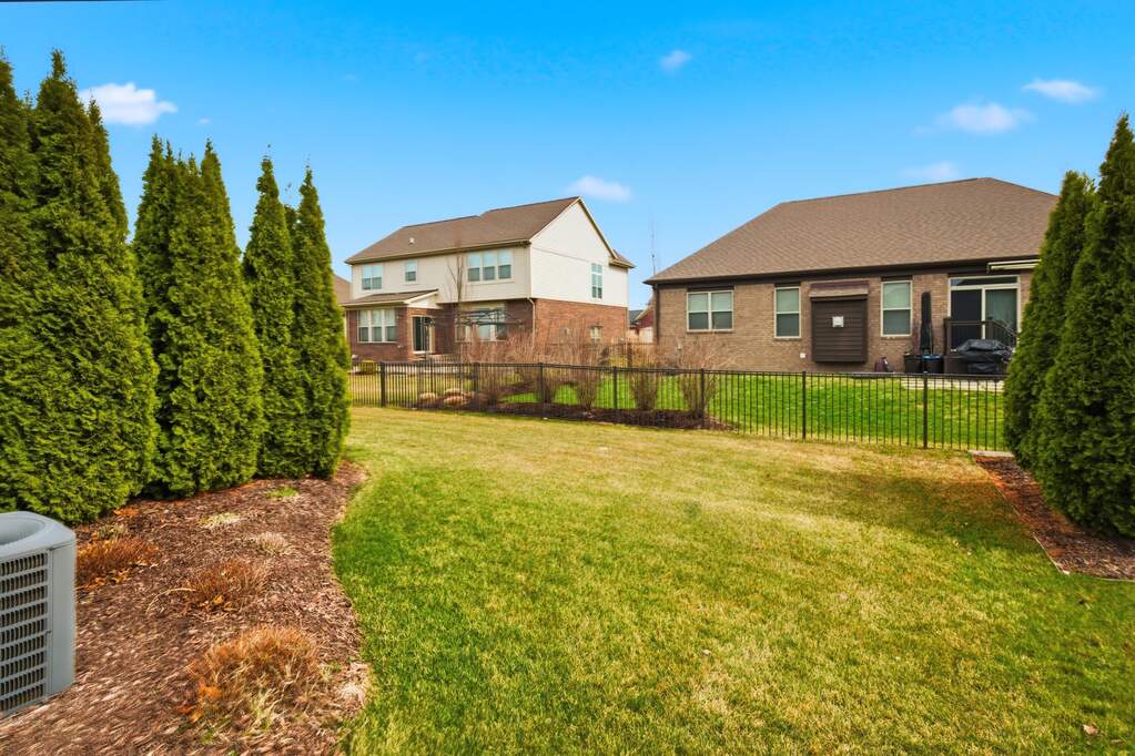 3 Bedroom Single Family Home/House's Image 3