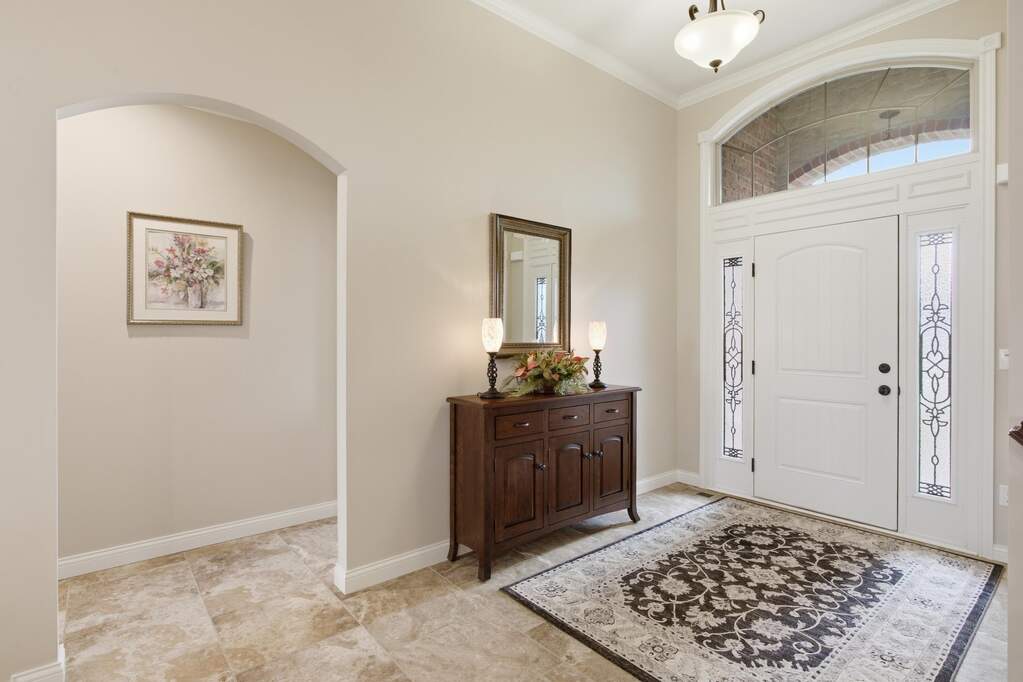3 Bedroom Single Family Home/House's Image 6