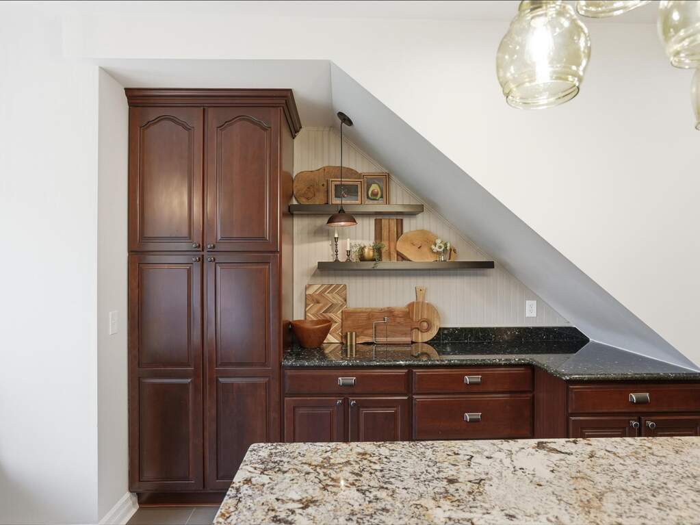 5 Bedroom Single Family Home/House's Image 15
