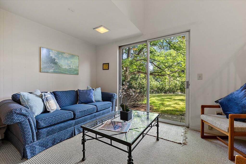 4 Bedroom Single Family Home/House's Image 17
