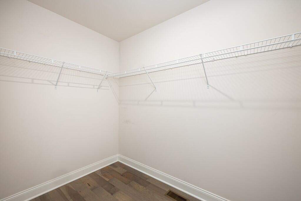 3 Bedroom Apartment/Flat's Image 32