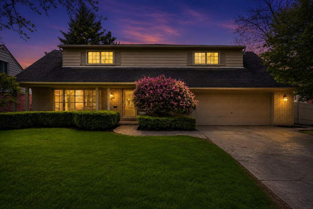 4 Bedroom Single Family Home/House's Image 46