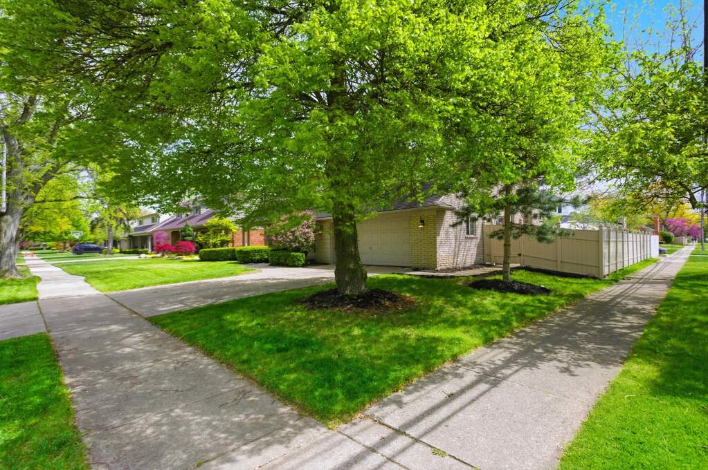 4 Bedroom Single Family Home/House's Image 51