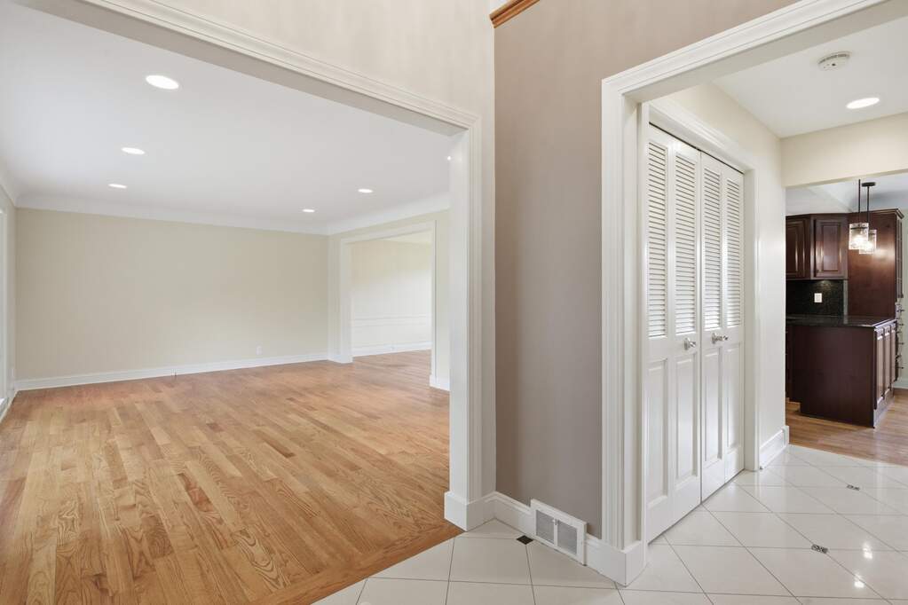 4 Bedroom Single Family Home/House's Image 6