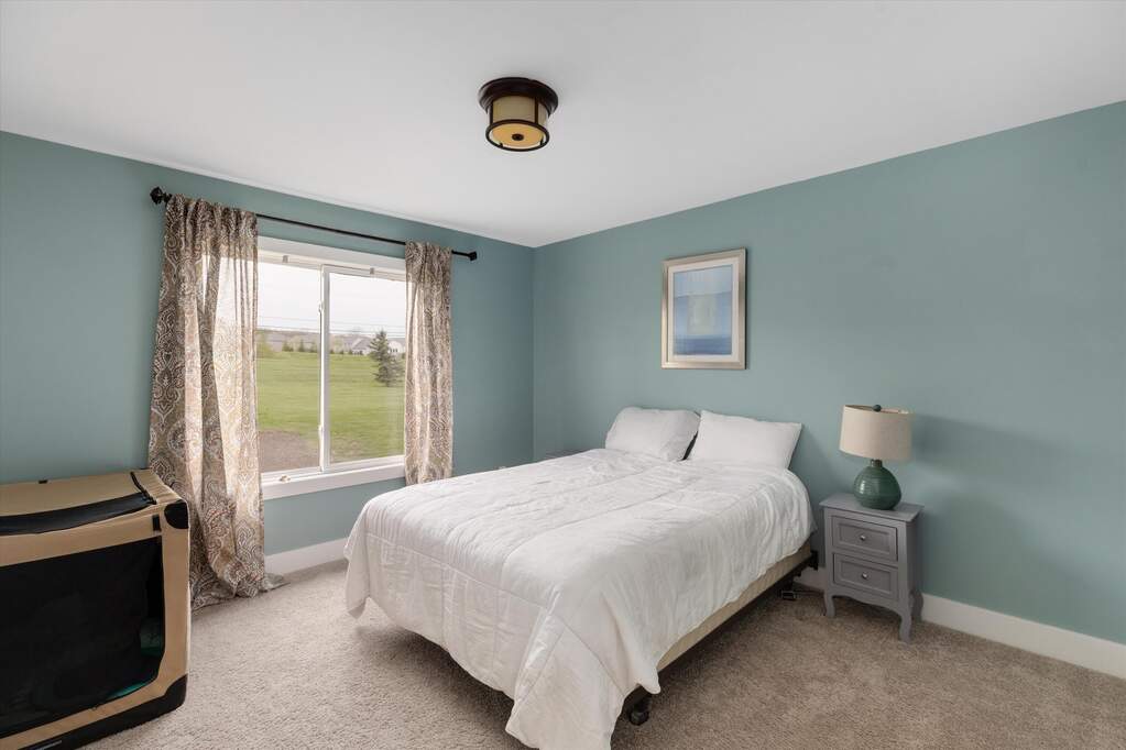 4 Bedroom Single Family Home/House's Image 14