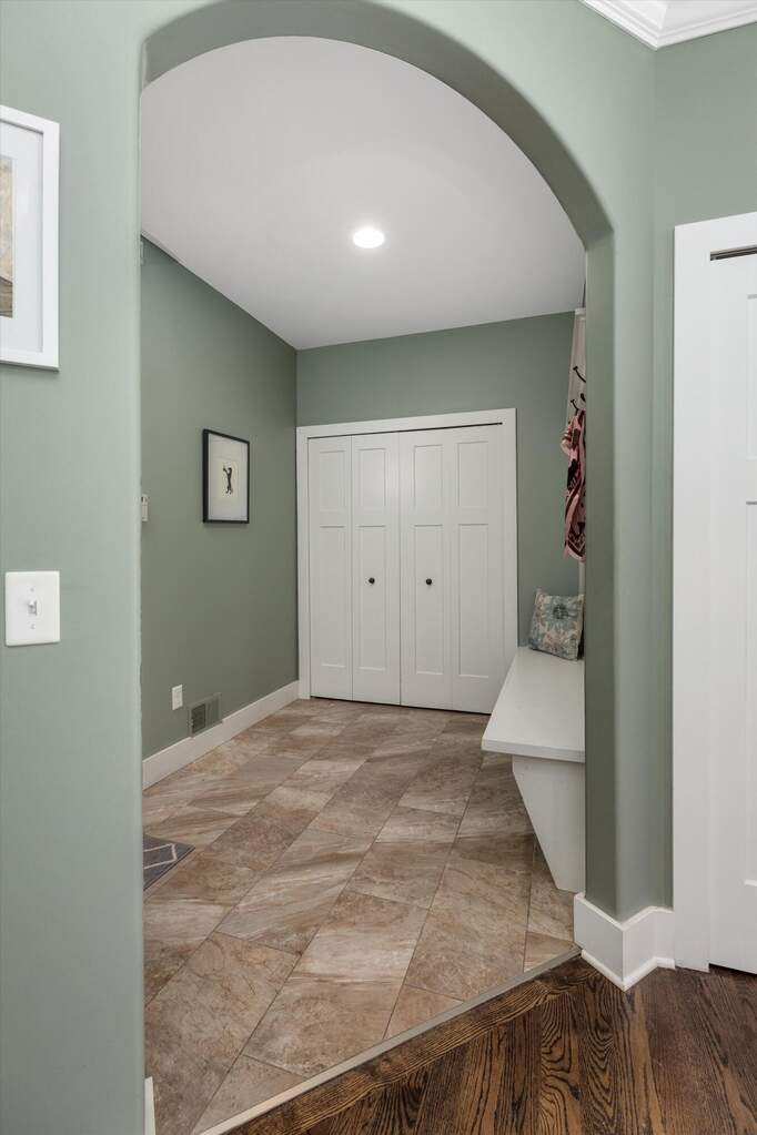 4 Bedroom Single Family Home/House's Image 3
