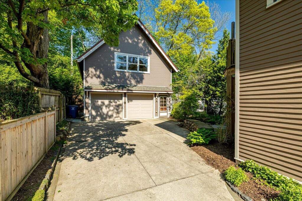 4 Bedroom Single Family Home/House's Image 67