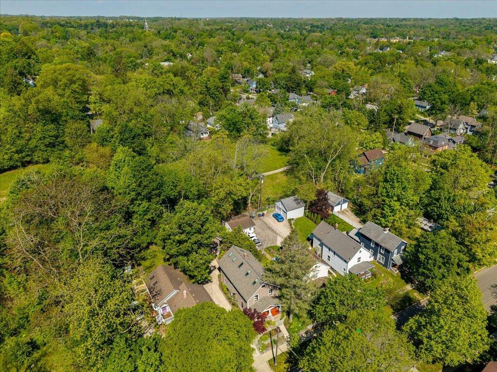 4 Bedroom Single Family Home/House's Image 95