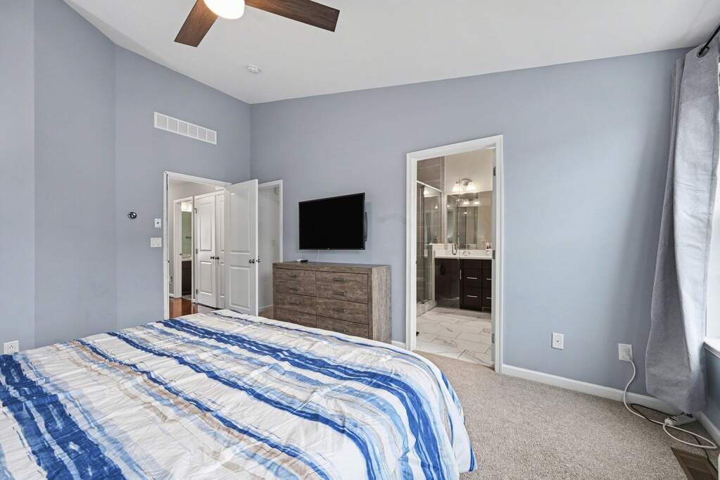 4 Bedroom Villa/Townhouse's Image 17