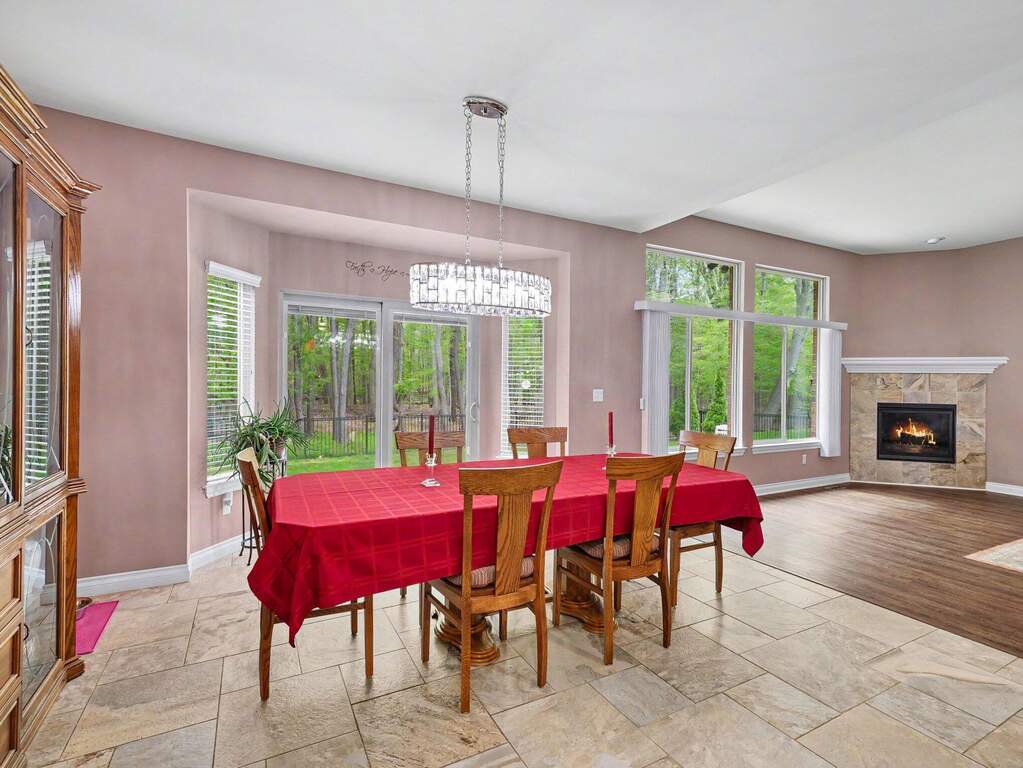 3 Bedroom Single Family Home/House's Image 17