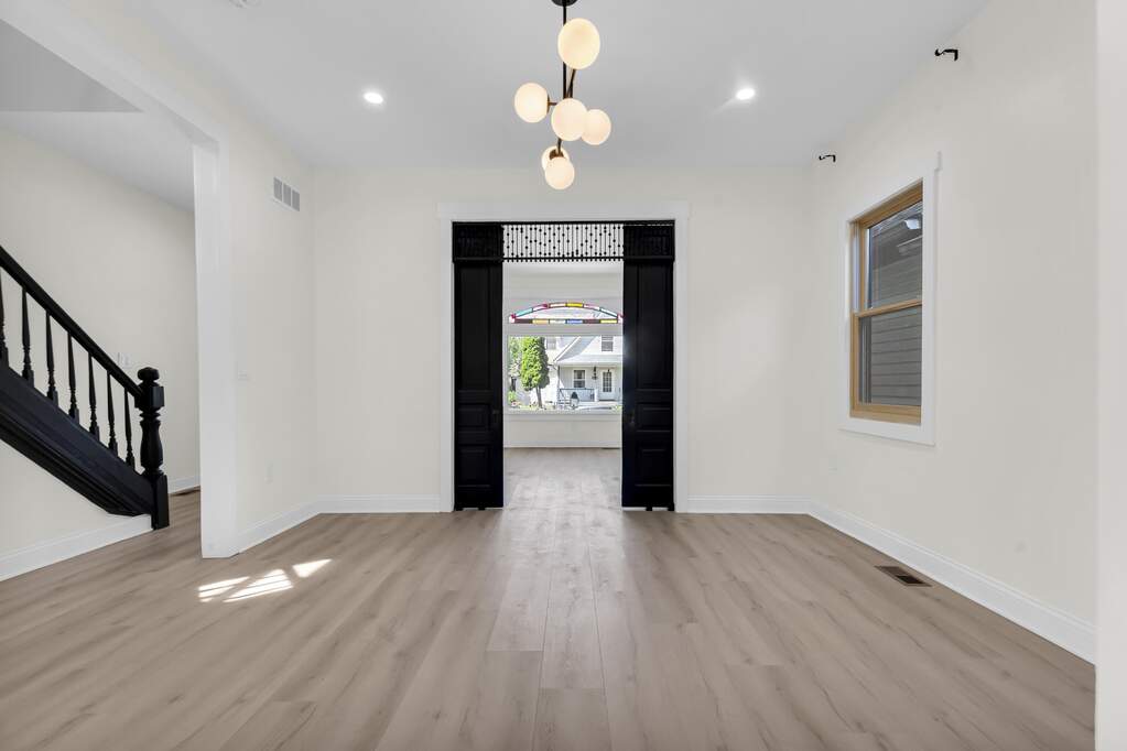 3 Bedroom Single Family Home/House's Image 11