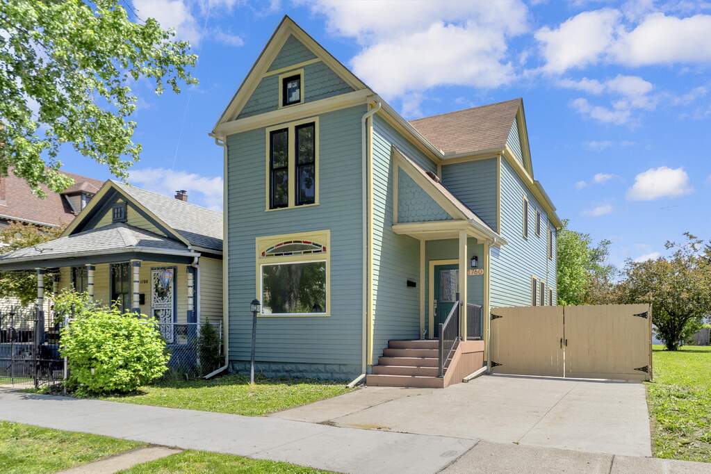 03-1760 Wabash St_2