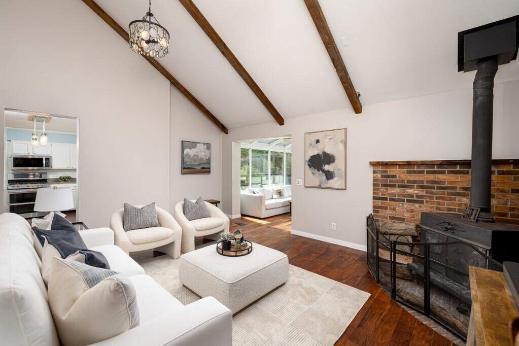 3 Bedroom Single Family Home/House's Image 16