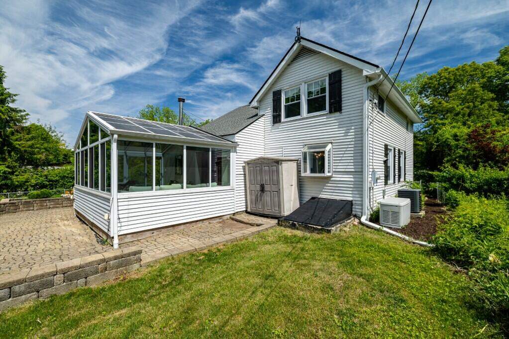 3 Bedroom Single Family Home/House's Image 51