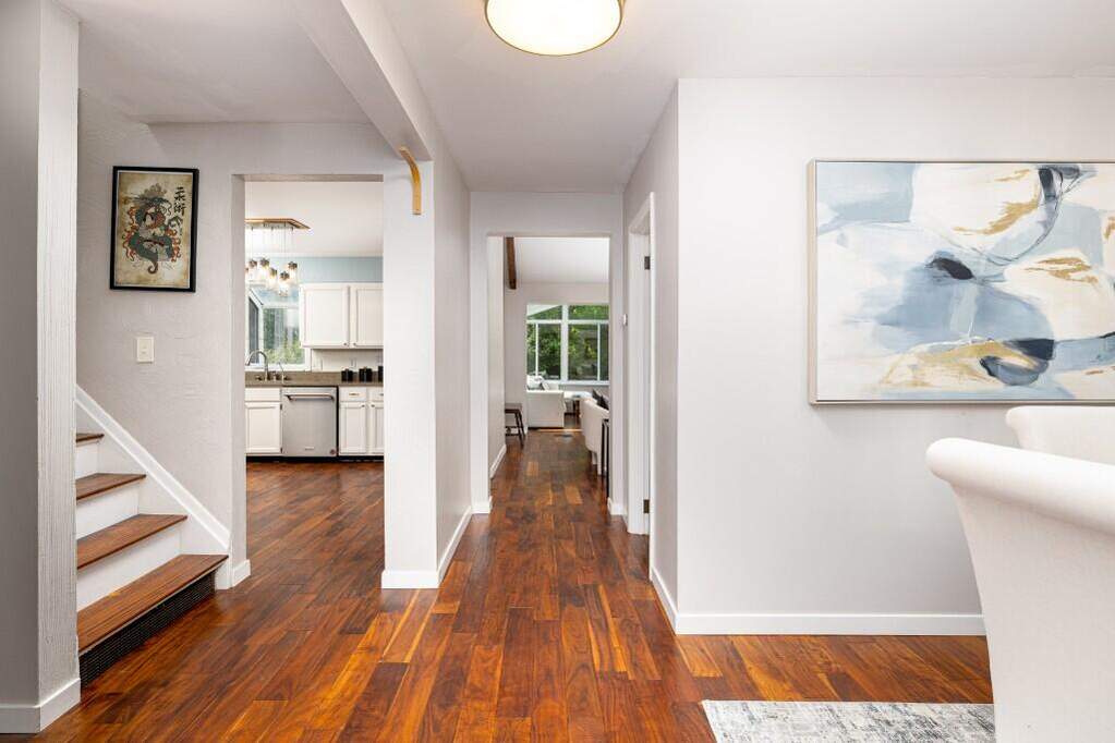 3 Bedroom Single Family Home/House's Image 5