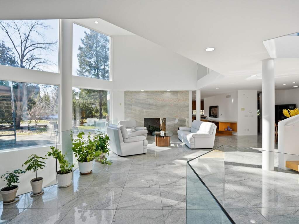 4 Bedroom Single Family Home/House's Image 72
