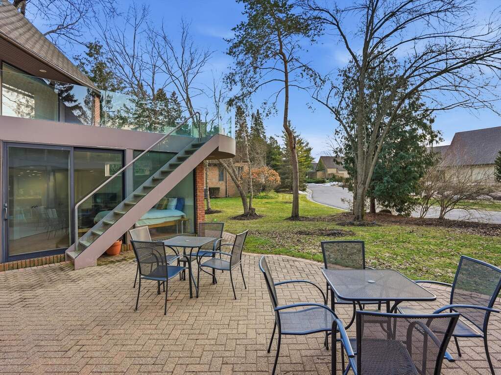 4 Bedroom Single Family Home/House's Image 77