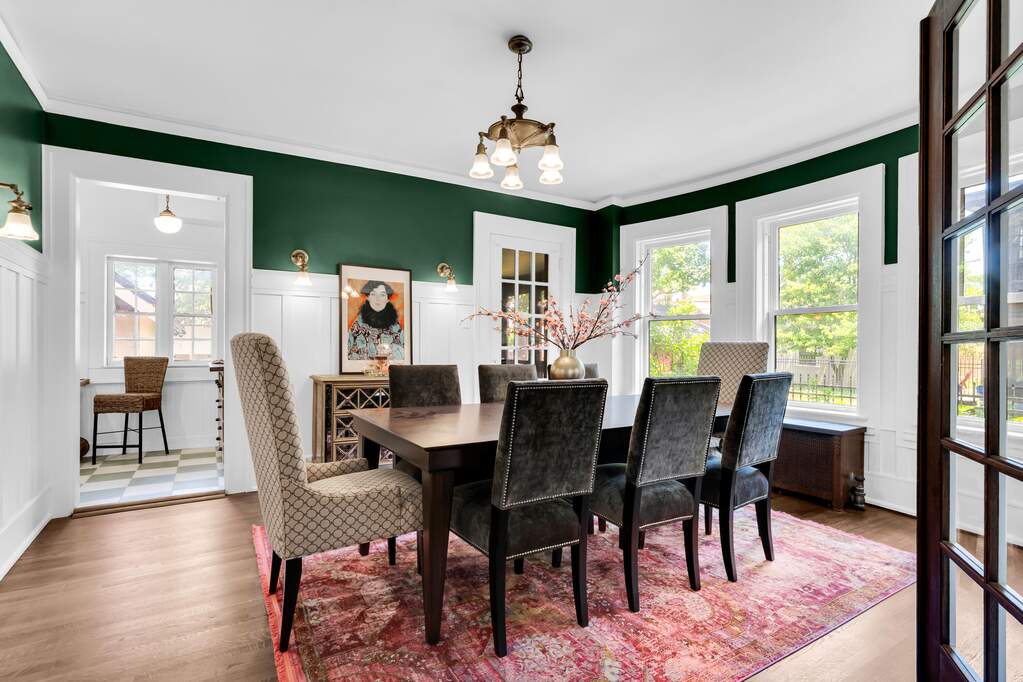 5 Bedroom Single Family Home/House's Image 11