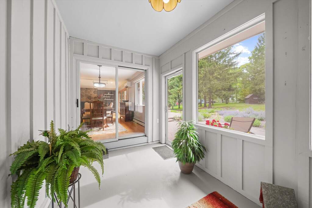 4 Bedroom Single Family Home/House's Image 13