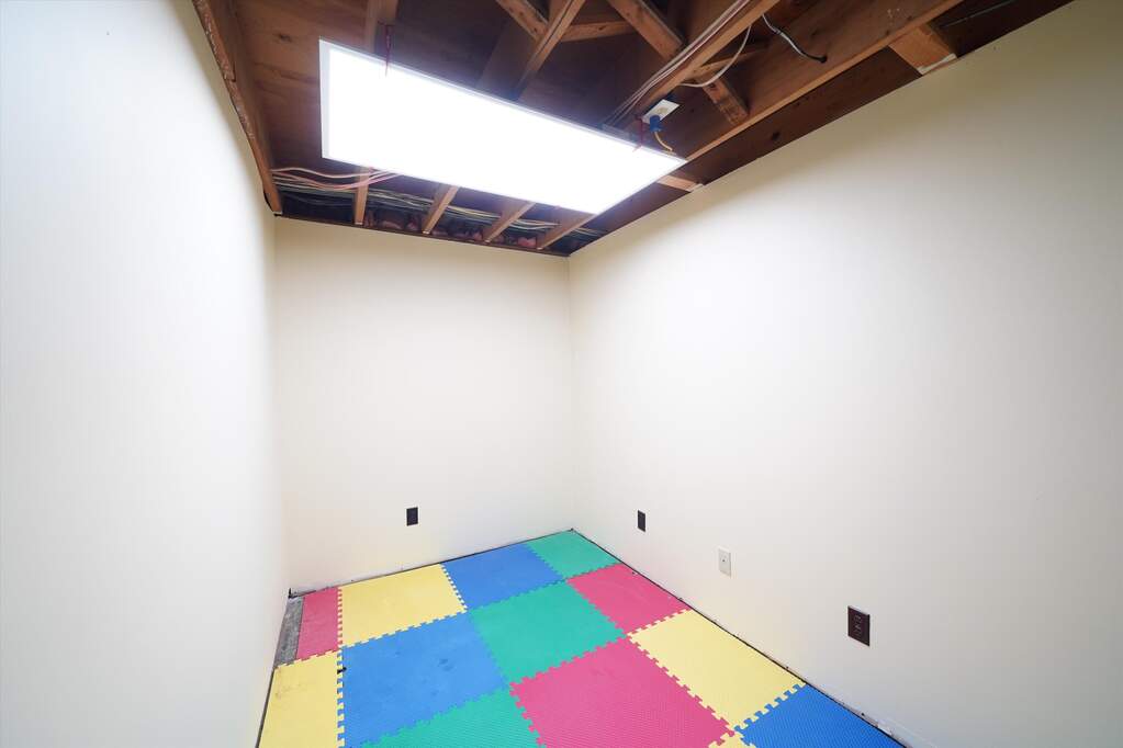 4 Bedroom Single Family Home/House's Image 52