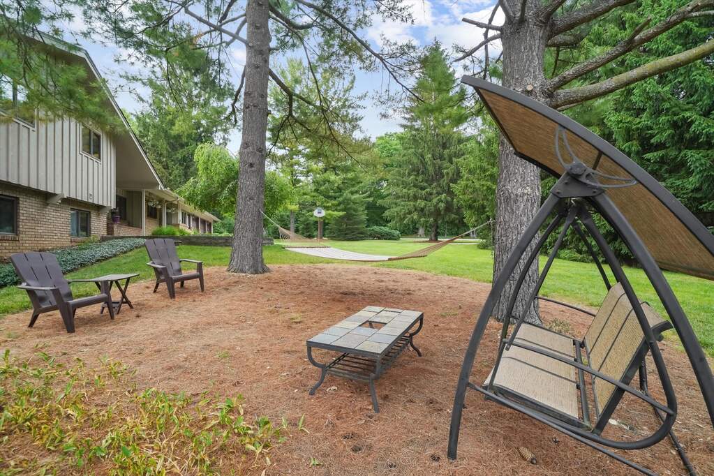 4 Bedroom Single Family Home/House's Image 60