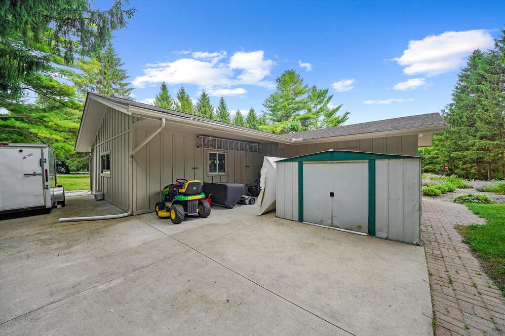 4 Bedroom Single Family Home/House's Image 74